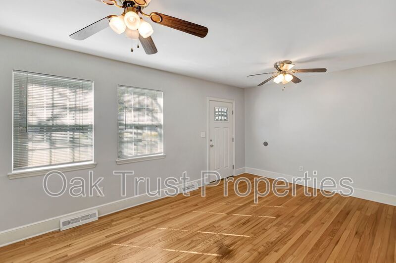 Park Circle property image