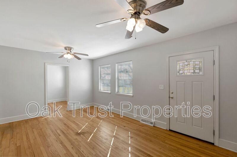 Park Circle property image