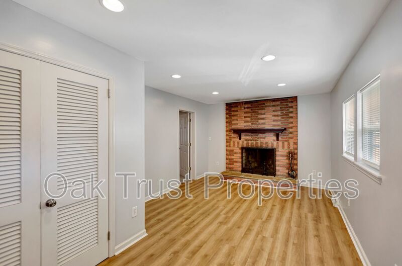 Park Circle property image