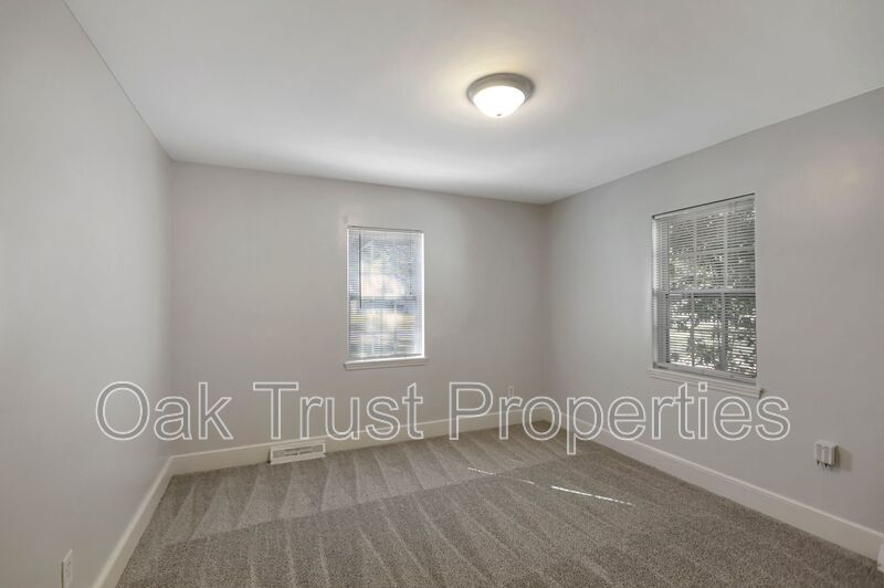 Park Circle property image