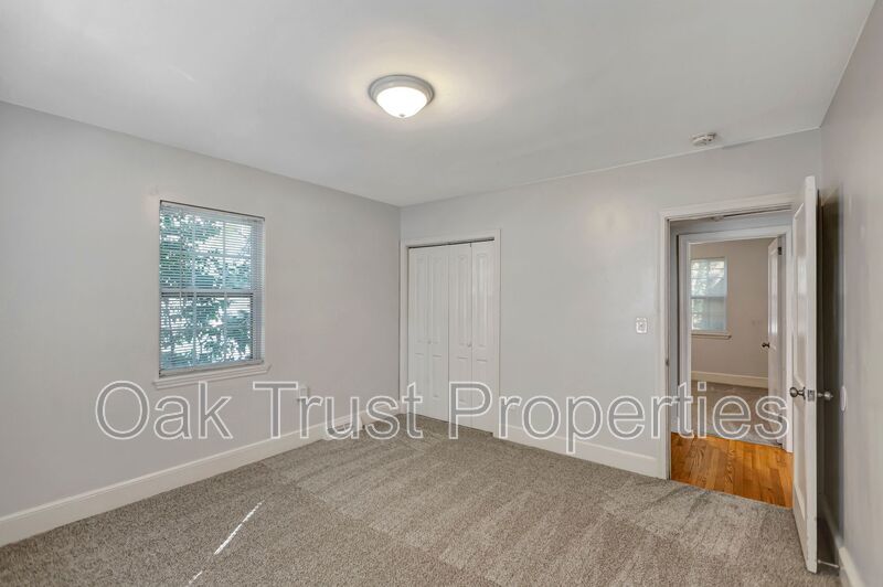 Park Circle property image