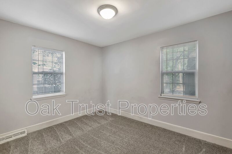 Park Circle property image