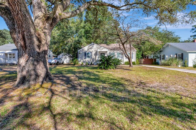 Park Circle property image