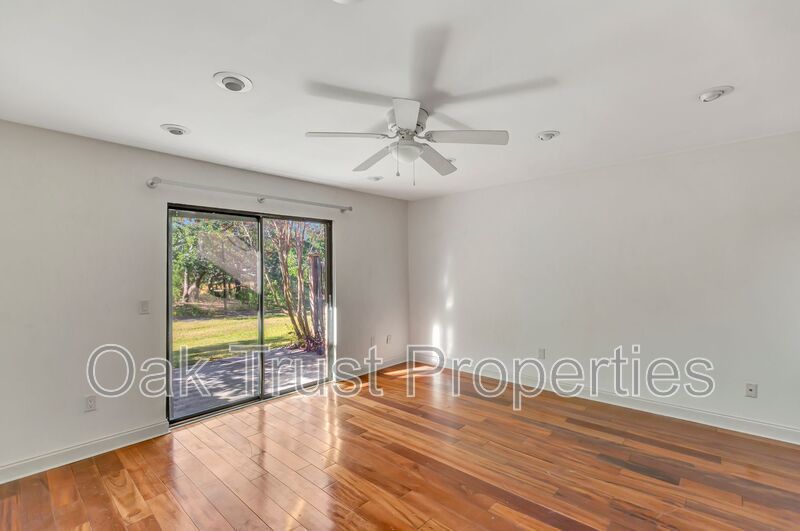 Perreyclear Pointe property image