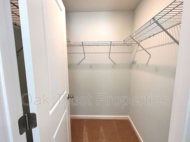 Shady Oaks property image