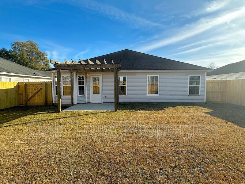 North Pointe property image