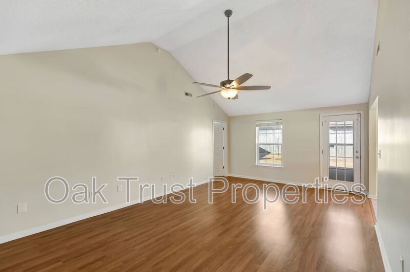 North Pointe property image