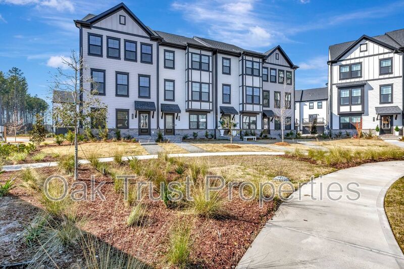 Brighton Square at Nexton property image