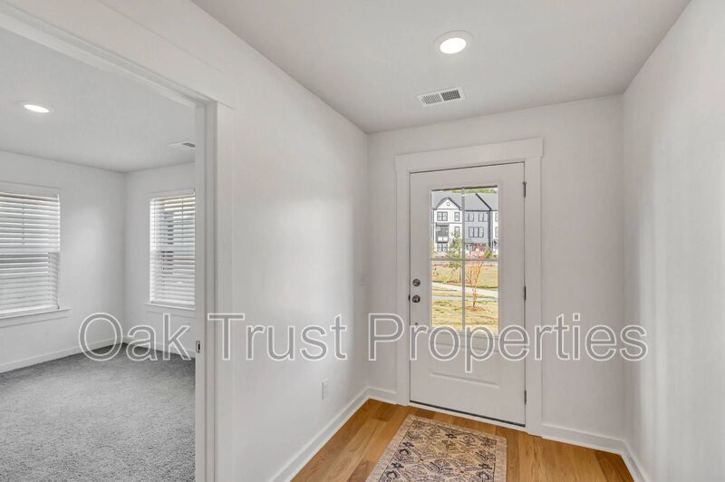 Brighton Square at Nexton property image