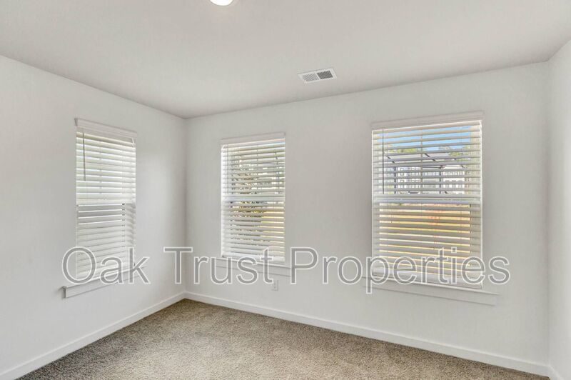 Brighton Square at Nexton property image