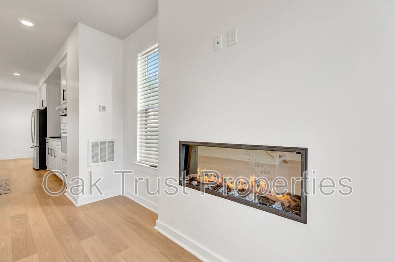 Brighton Square at Nexton property image