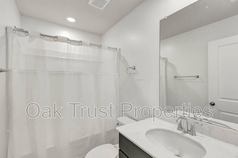 Brighton Square at Nexton property image