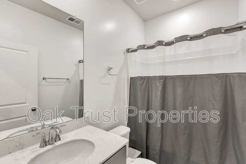 Brighton Square at Nexton property image