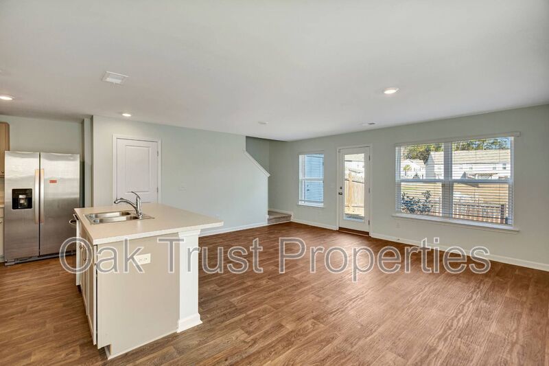 Shady Oaks property image