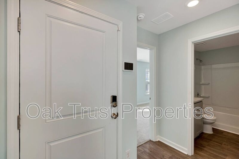 Shady Oaks property image