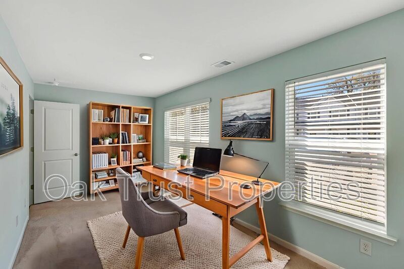 Shady Oaks property image