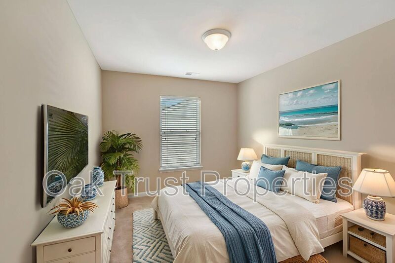 Lakes of Summerville property image