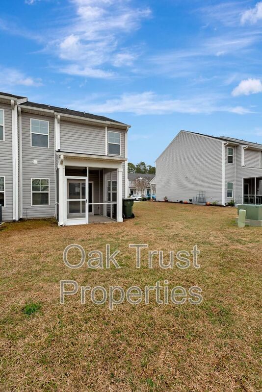 Lakeview Commons property image