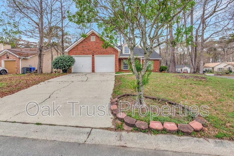 The Lakes property image