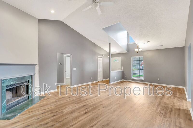 The Lakes property image