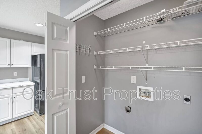 The Lakes property image