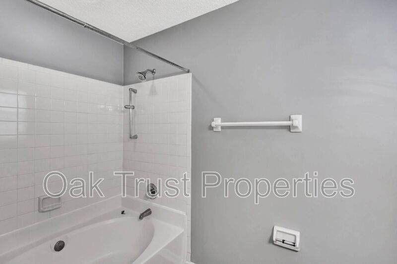 The Lakes property image