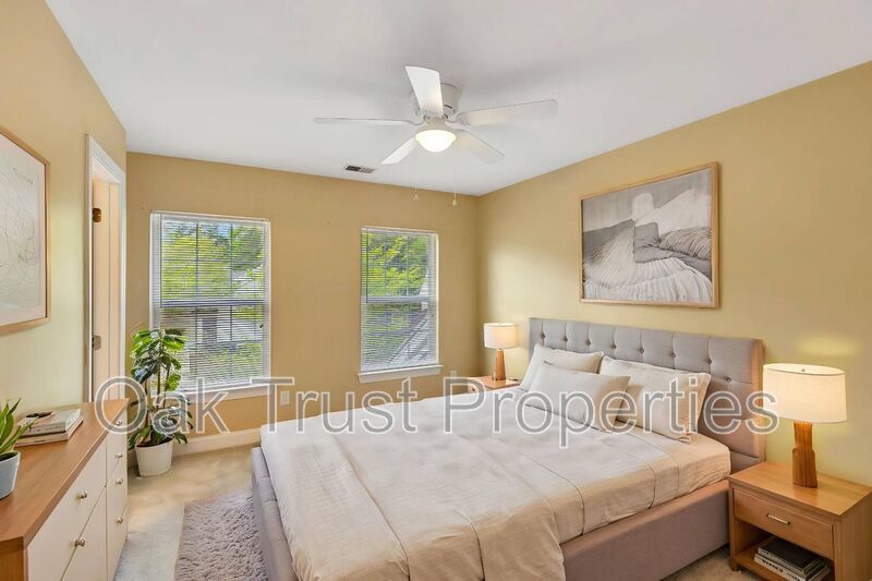 Limehouse Villas property image