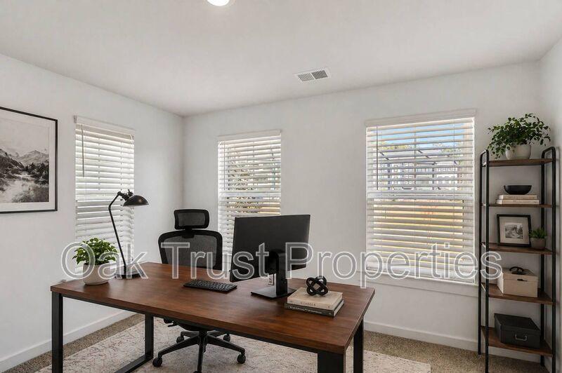 Brighton Square at Nexton property image