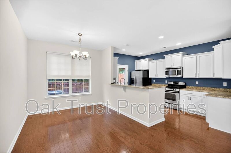 Hunt Club property image