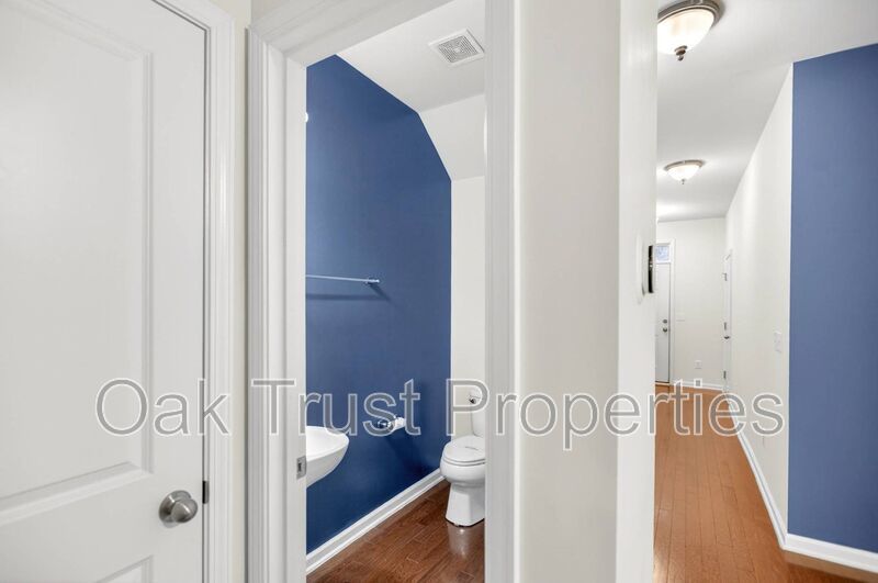 Hunt Club property image