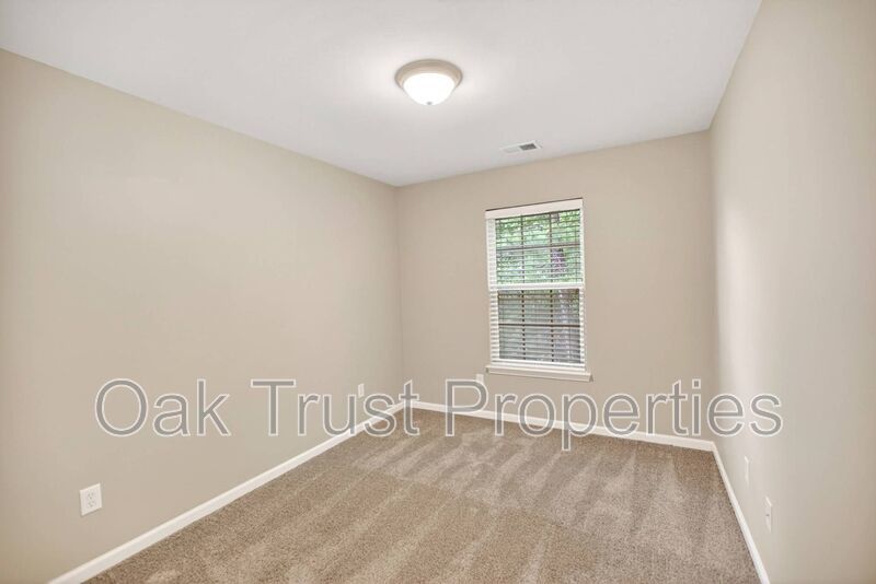 Hunt Club property image
