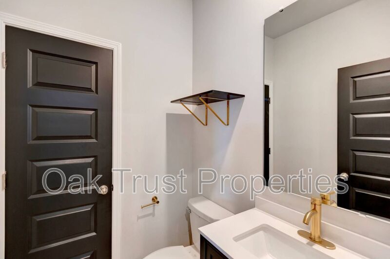 Summers Corner property image