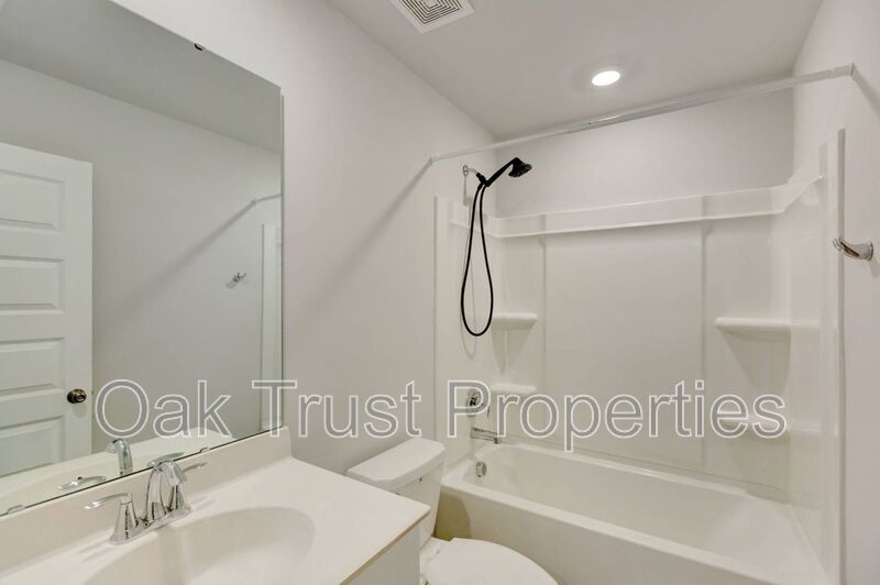 Summers Corner property image