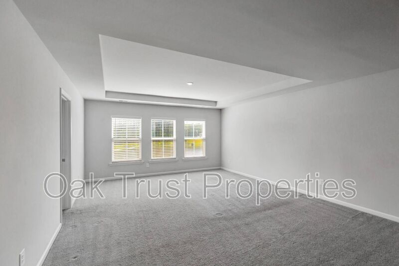 Summers Corner property image