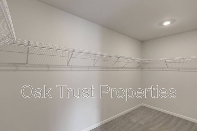 Summers Corner property image