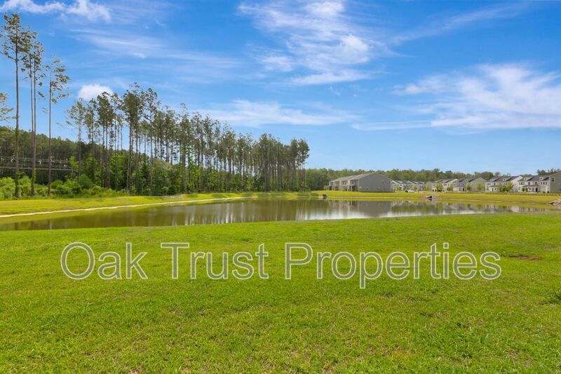 Summers Corner property image